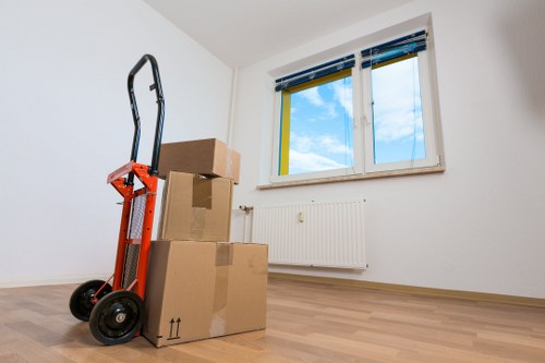 Flexible Enfield moving service for homes and flats